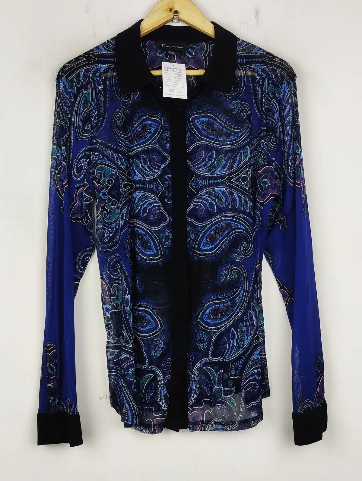 Buy online pre-used pre-loved 100% authentic & Original branded Inc (BDT-1605) available in Pakistan. Top international brands avilable.