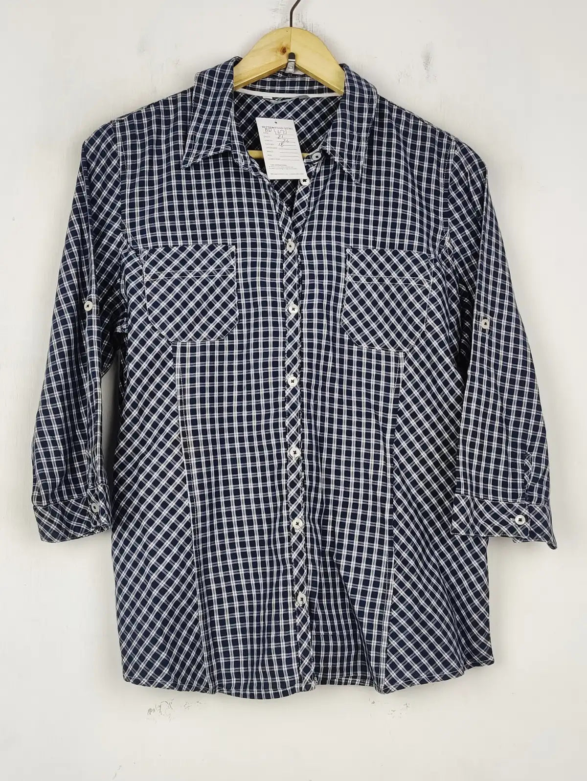Buy online pre-used pre-loved 100% authentic & Original branded Marks & Spencer (BDT-1621) available in Pakistan. Top international brands avilable.