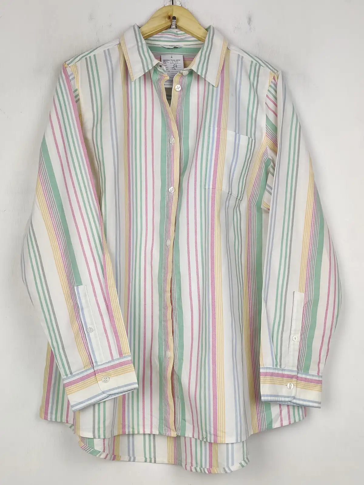 Buy online pre-used pre-loved 100% authentic & Original branded Cotton (BDT-1646) available in Pakistan. Top international brands avilable.