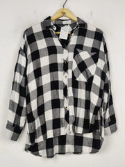 Buy online pre-used pre-loved 100% authentic & Original branded Primark (BDT-1651) available in Pakistan. Top international brands avilable.
