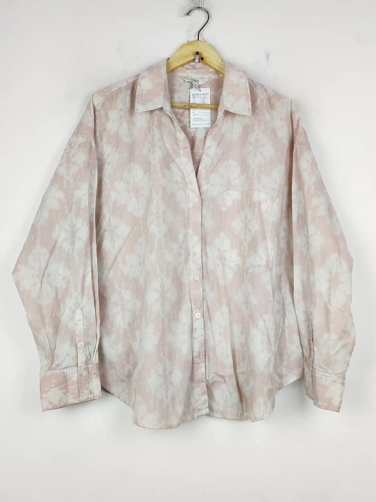 Buy online pre-used pre-loved 100% authentic & Original branded Marks & Spencer (BDT-1783) available in Pakistan. Top international brands avilable.