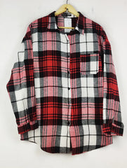 Buy online pre-used pre-loved 100% authentic & Original branded Shein (BDT-1823) available in Pakistan. Top international brands avilable.