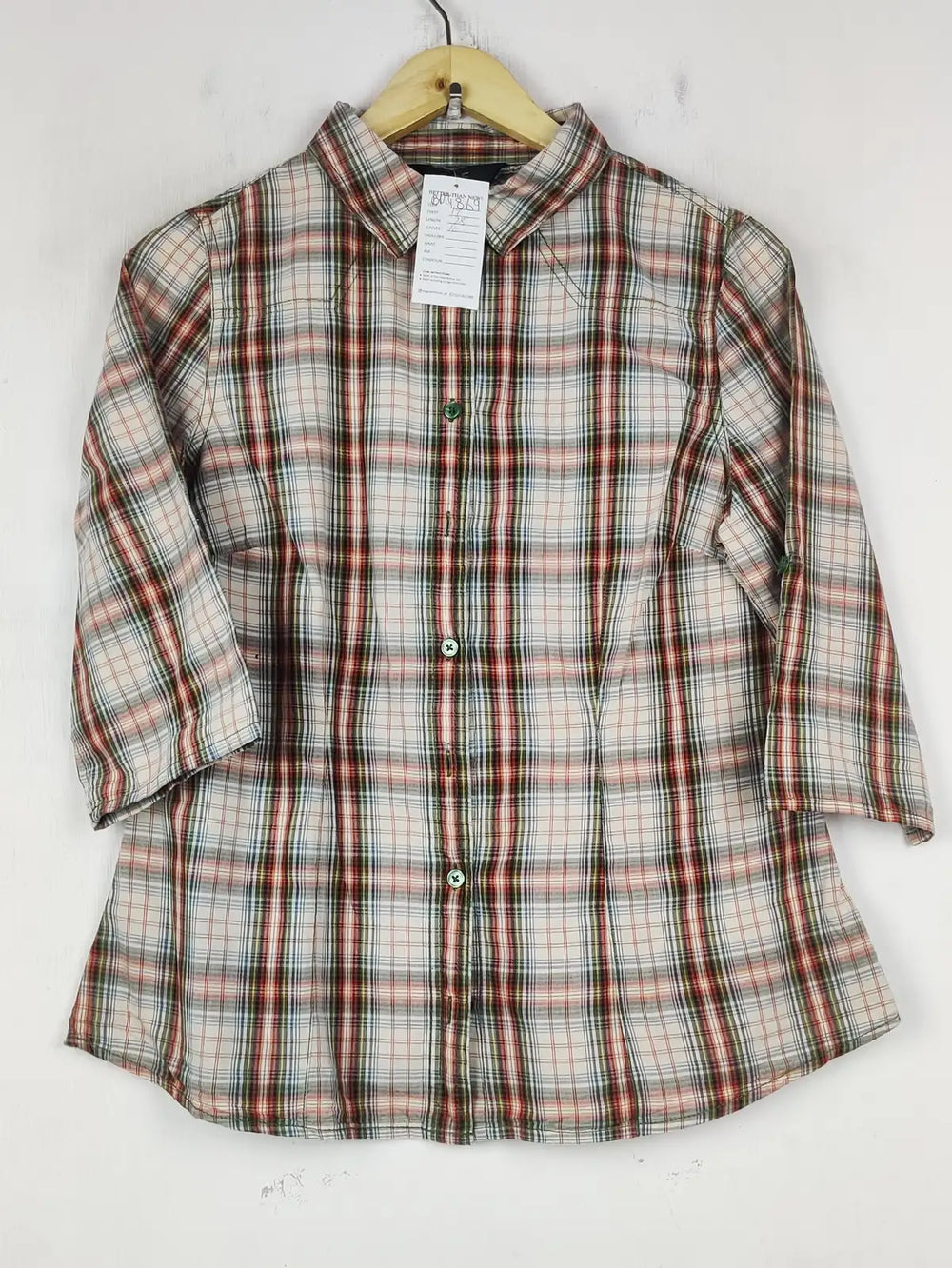 Buy online pre-used pre-loved 100% authentic & Original branded F&F (BDT-1869) available in Pakistan. Top international brands avilable.