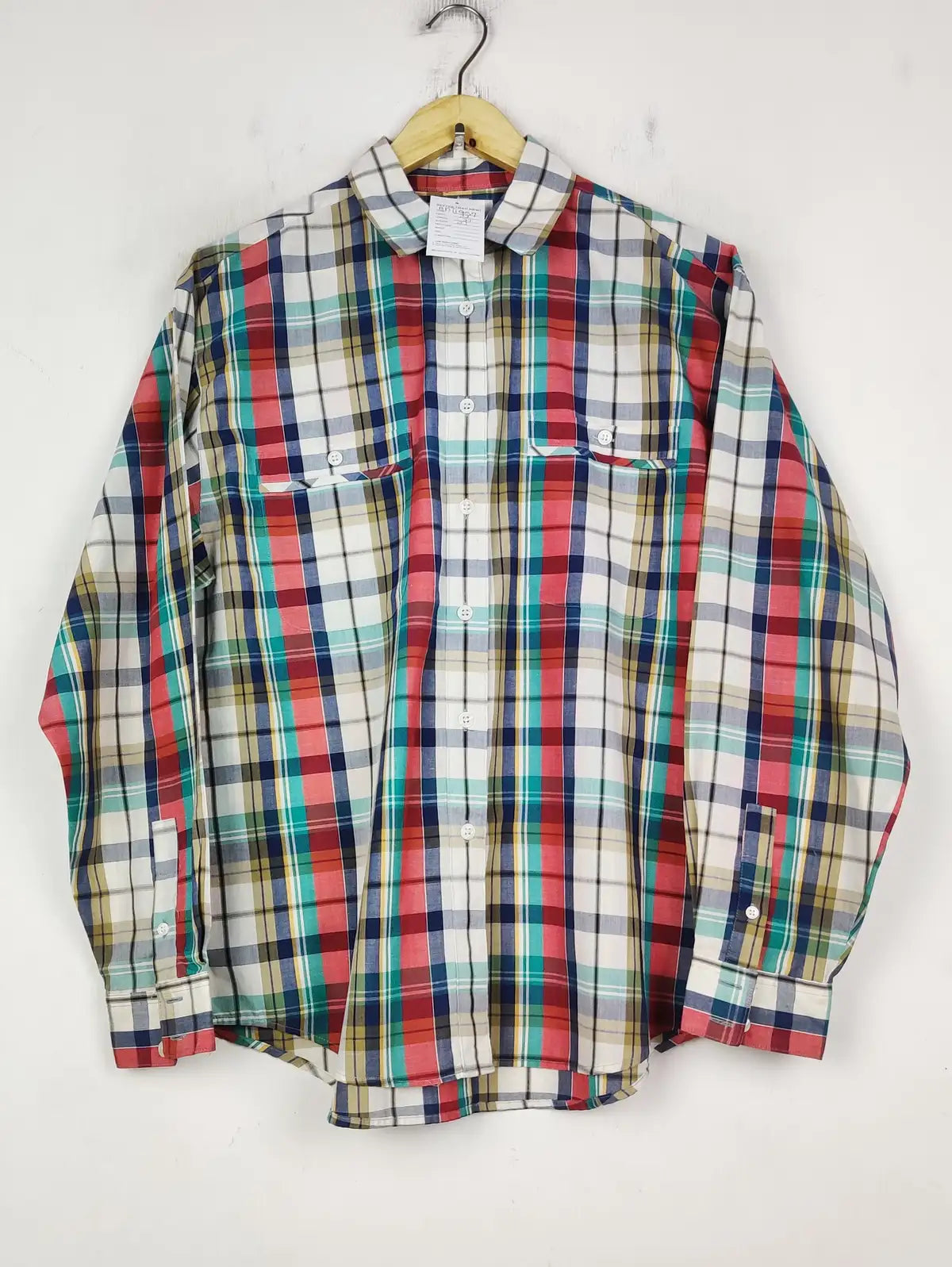 Buy online pre-used pre-loved 100% authentic & Original branded Tjw (BDT-1957) available in Pakistan. Top international brands avilable.