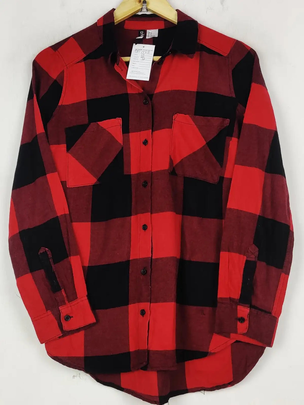 Buy online pre-used pre-loved 100% authentic & Original branded H&M (BDT-1968) available in Pakistan. Top international brands avilable.