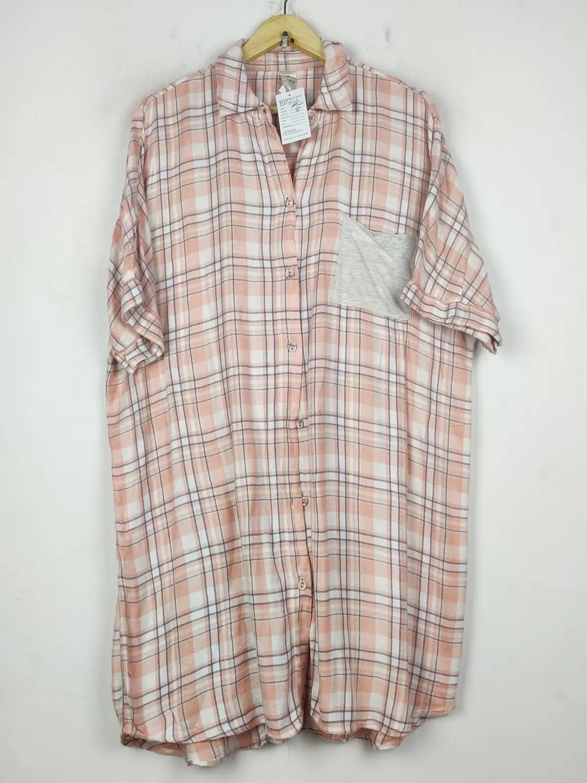 Buy online pre-used pre-loved 100% authentic & Original branded Women O (BDT-2056) available in Pakistan. Top international brands avilable.