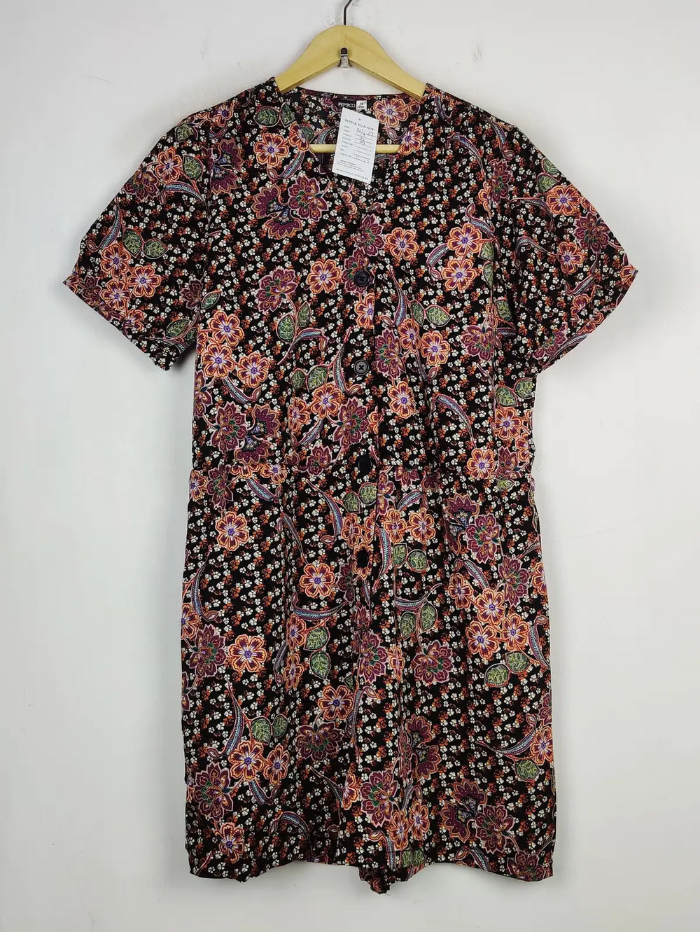Buy online pre-used pre-loved 100% authentic & Original branded Pep&Co (BDT-22) available in Pakistan. Top international brands avilable.