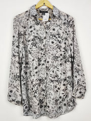 Buy online pre-used pre-loved 100% authentic & Original branded Primark (BDT-2327) available in Pakistan. Top international brands avilable.