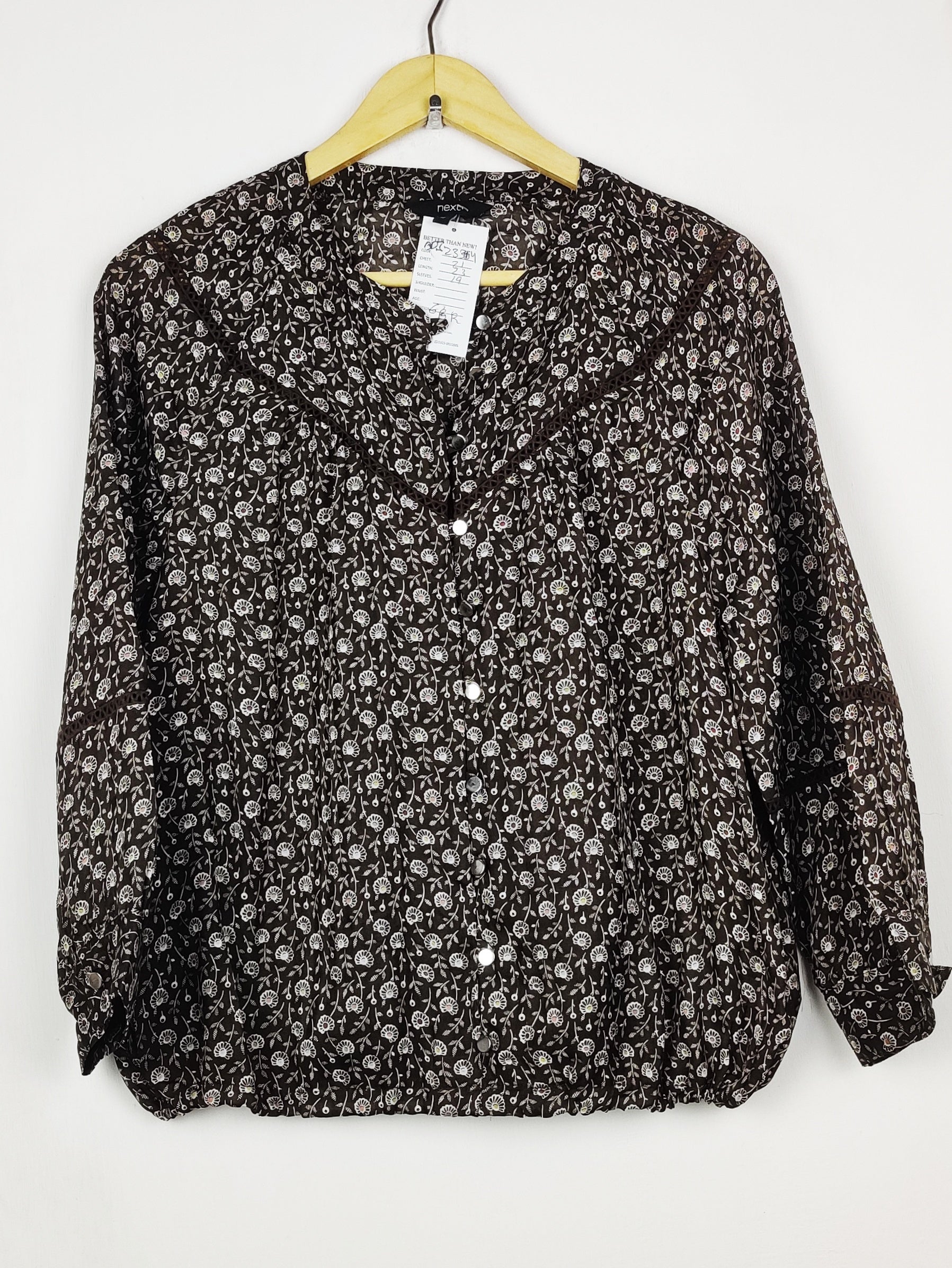 Buy online pre-used pre-loved 100% authentic & Original branded Next (BDT-2334) available in Pakistan. Top international brands avilable.