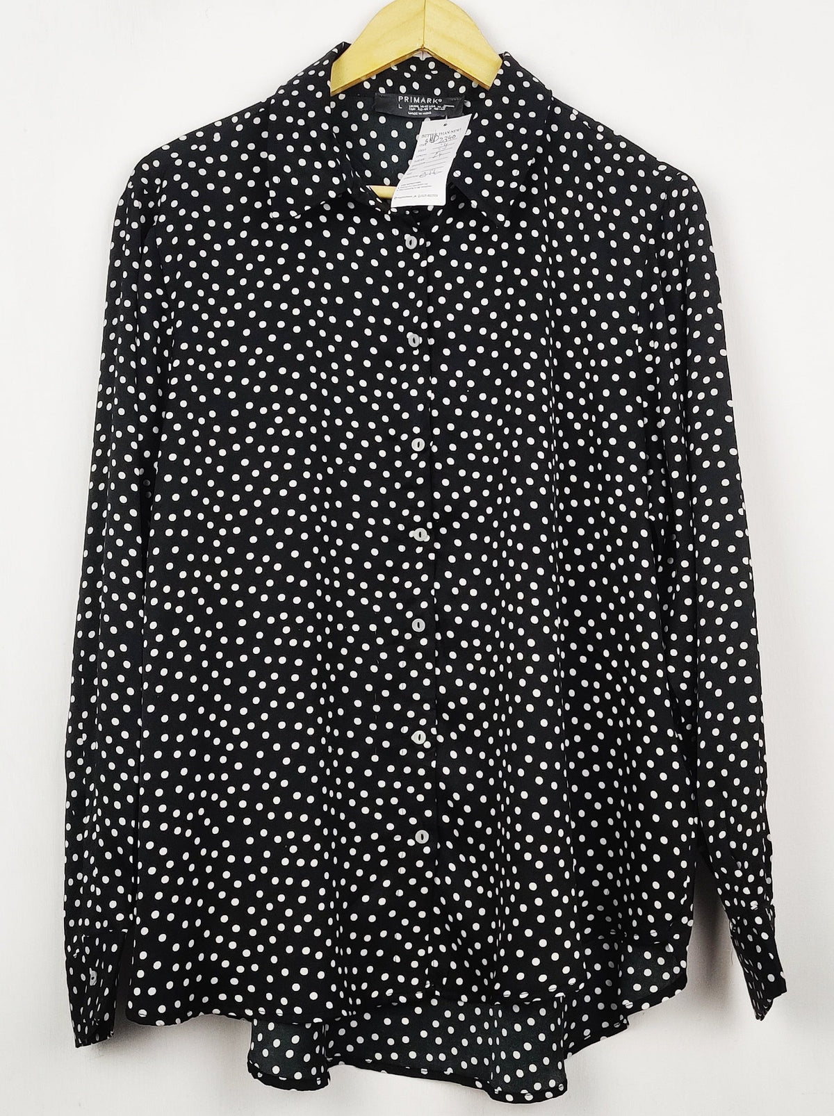 Buy online pre-used pre-loved 100% authentic & Original branded Primark (BDT-2340) available in Pakistan. Top international brands avilable.