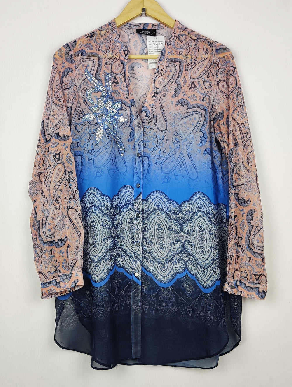Buy online pre-used pre-loved 100% authentic & Original branded Wallis (BDT-2341) available in Pakistan. Top international brands avilable.