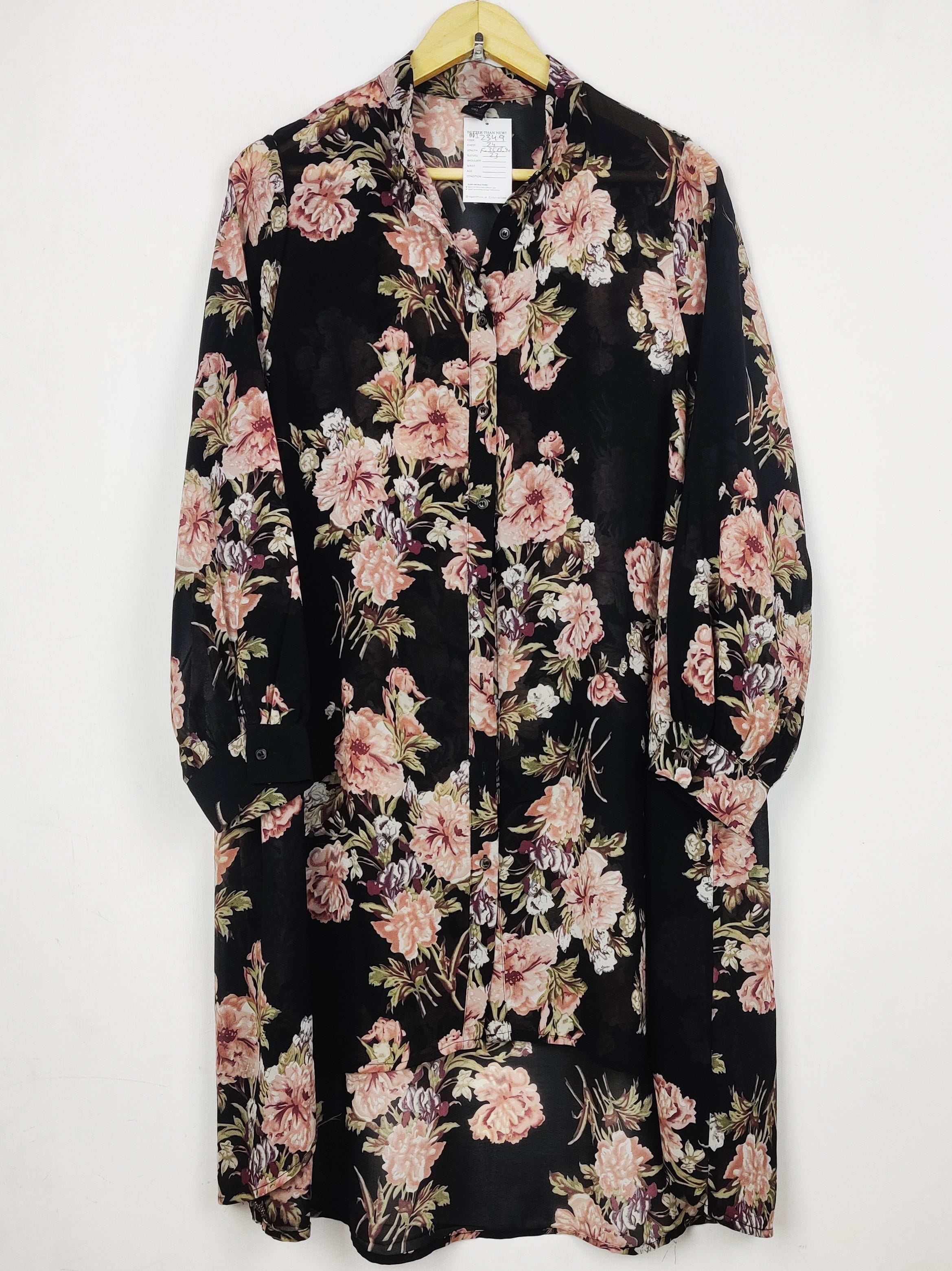 Buy online pre-used pre-loved 100% authentic & Original branded Shein (BDT-2349) available in Pakistan. Top international brands avilable.