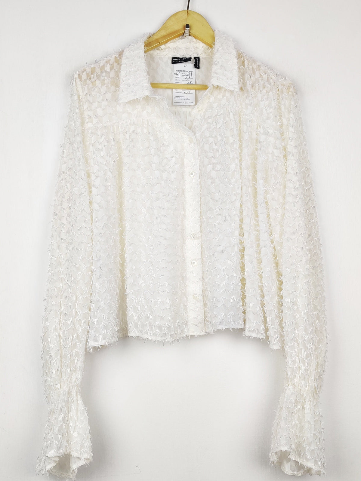 Buy online pre-used pre-loved 100% authentic & Original branded Asos (BDT-2381) available in Pakistan. Top international brands avilable.