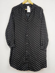 Buy online pre-used pre-loved 100% authentic & Original branded H&M (BDT-2410) available in Pakistan. Top international brands avilable.