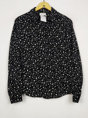 Buy online pre-used pre-loved 100% authentic & Original branded Top Shop (BDT-2423) available in Pakistan. Top international brands avilable.