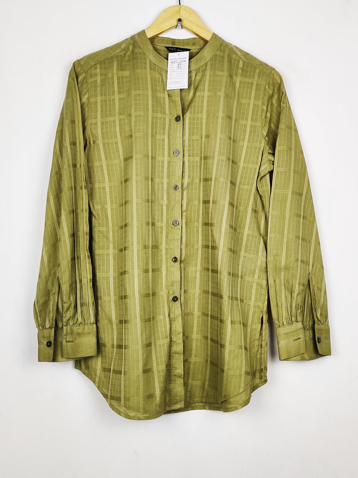 Buy online pre-used pre-loved 100% authentic & Original branded M&S (BDT-2430) available in Pakistan. Top international brands avilable.