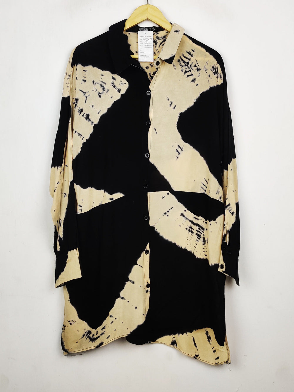 Buy online pre-used pre-loved 100% authentic & Original branded Missguided (BDT-2432) available in Pakistan. Top international brands avilable.