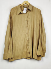 Buy online pre-used pre-loved 100% authentic & Original branded Shein (BDT-2522) available in Pakistan. Top international brands avilable.