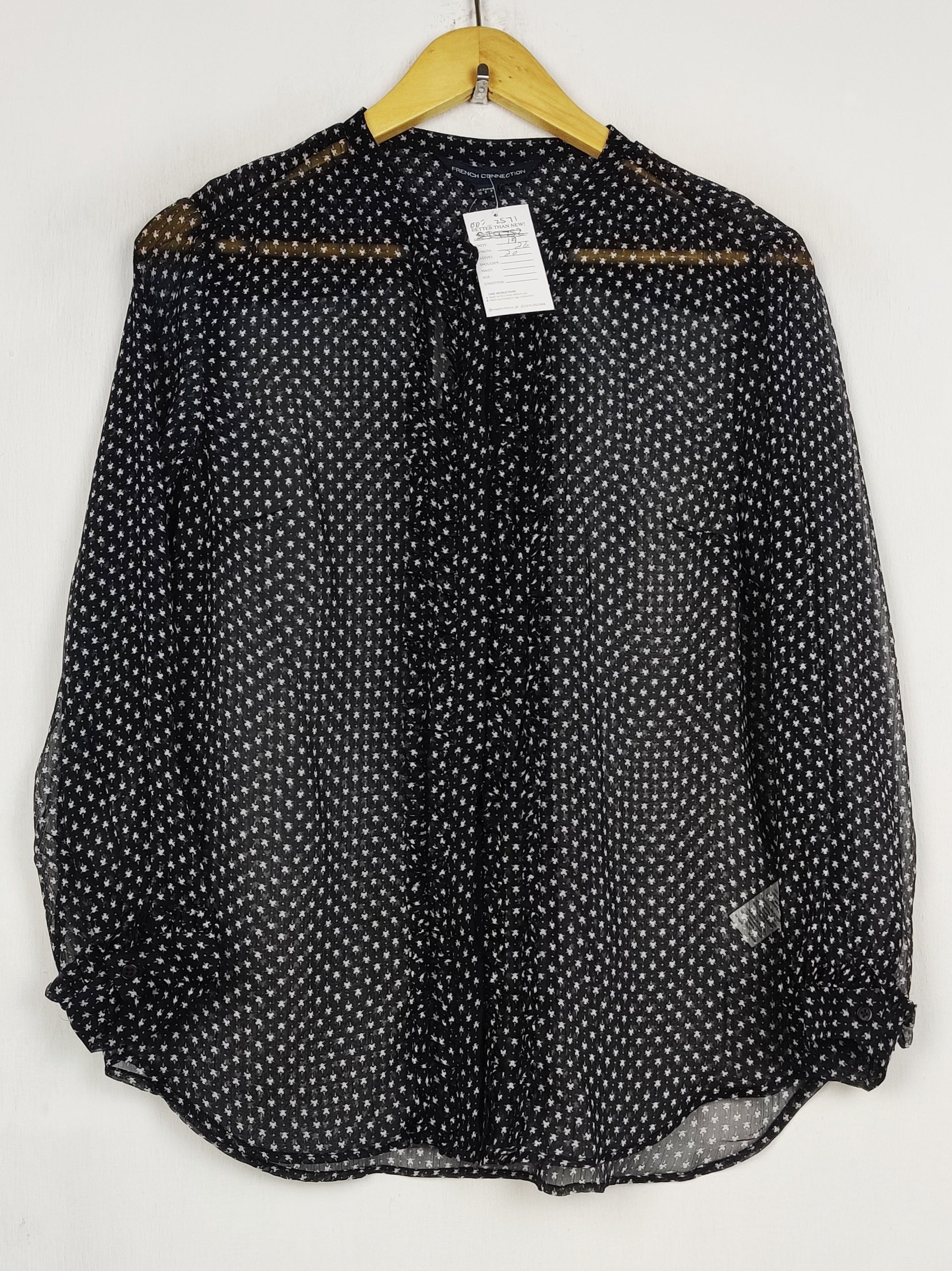 Buy online pre-used pre-loved 100% authentic & Original branded French Connection (BDT-2571) available in Pakistan. Top international brands avilable.