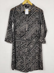 Buy online pre-used pre-loved 100% authentic & Original branded Wallis (BDT-2572) available in Pakistan. Top international brands avilable.