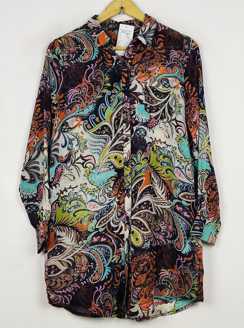 Buy online pre-used pre-loved 100% authentic & Original branded Shein (BDT-2575) available in Pakistan. Top international brands avilable.