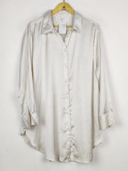 Buy online pre-used pre-loved 100% authentic & Original branded H&M (BDT-2669) available in Pakistan. Top international brands avilable.