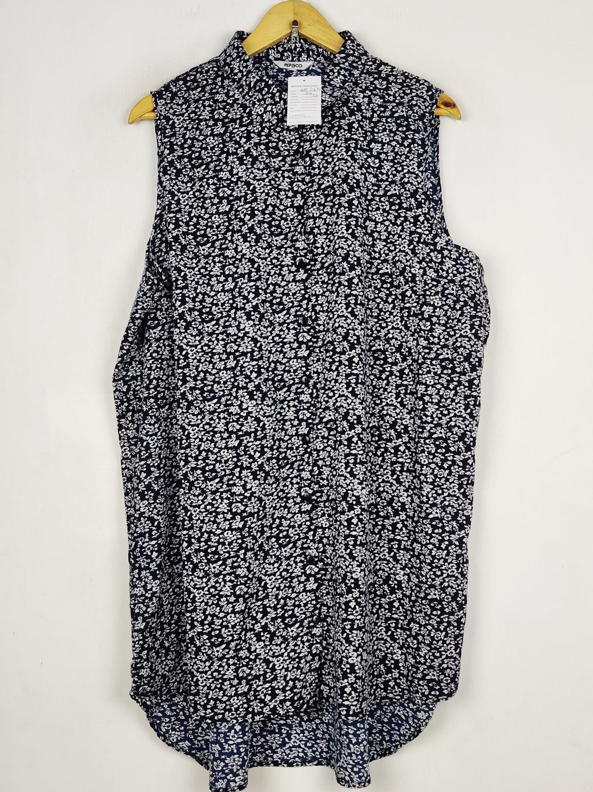 Buy online pre-used pre-loved 100% authentic & Original branded Pep&Co (BDT-2671) available in Pakistan. Top international brands avilable.