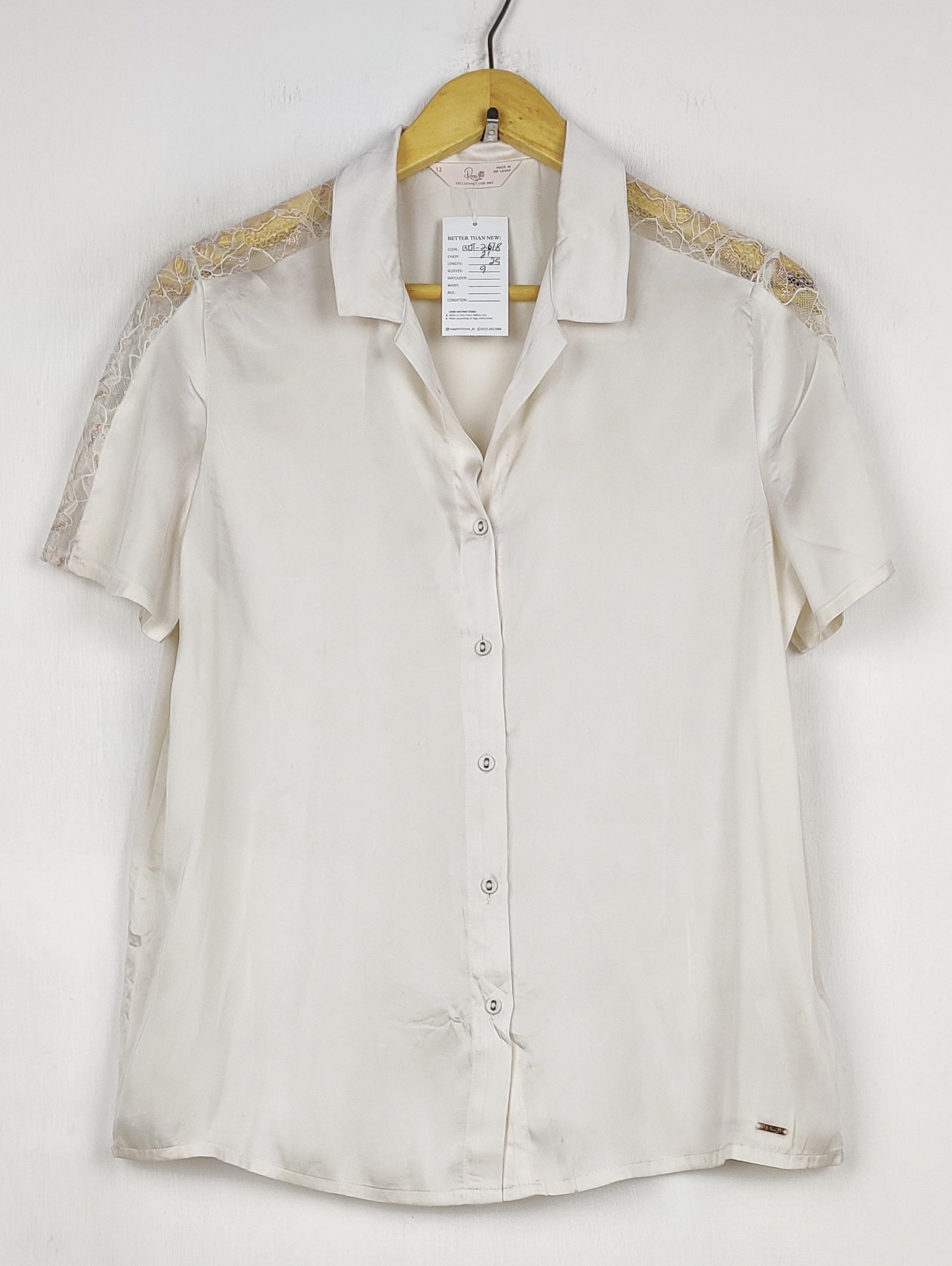 Buy online pre-used pre-loved 100% authentic & Original branded Marks & Spencer (BDT-2678) available in Pakistan. Top international brands avilable.