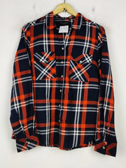Buy online pre-used pre-loved 100% authentic & Original branded Sonal Apparel (BDT-409) available in Pakistan. Top international brands avilable.