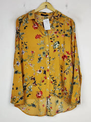 Buy online pre-used pre-loved 100% authentic & Original branded Max Jeans (BDT-482) available in Pakistan. Top international brands avilable.