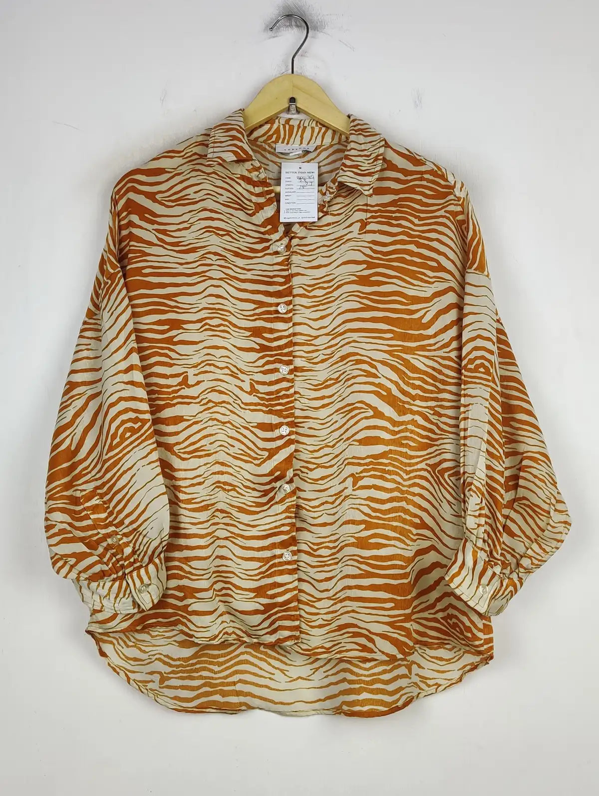 Buy online pre-used pre-loved 100% authentic & Original branded Topshop (BDT-49) available in Pakistan. Top international brands avilable.