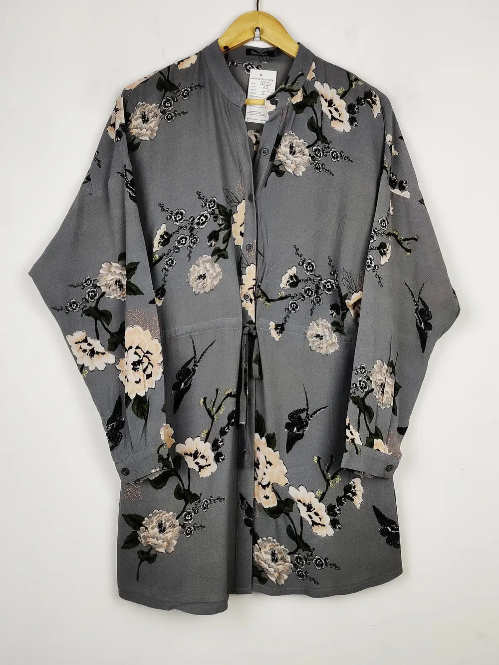 Buy online pre-used pre-loved 100% authentic & Original branded Boohoo (BDT-554) available in Pakistan. Top international brands avilable.