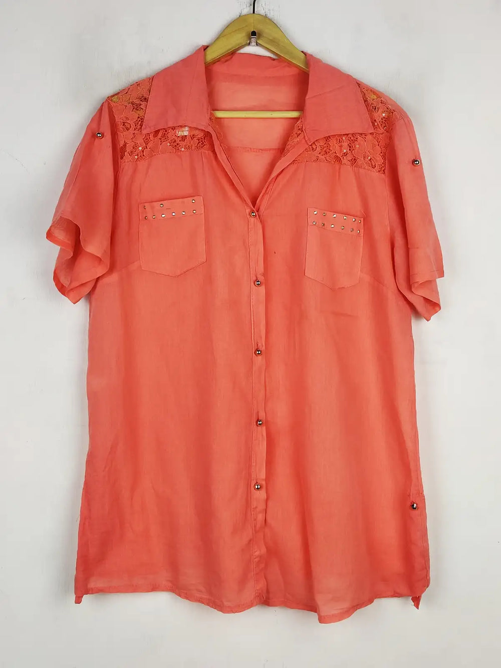 Buy online pre-used pre-loved 100% authentic & Original branded Unknown Brand (BDT-858) available in Pakistan. Top international brands avilable.