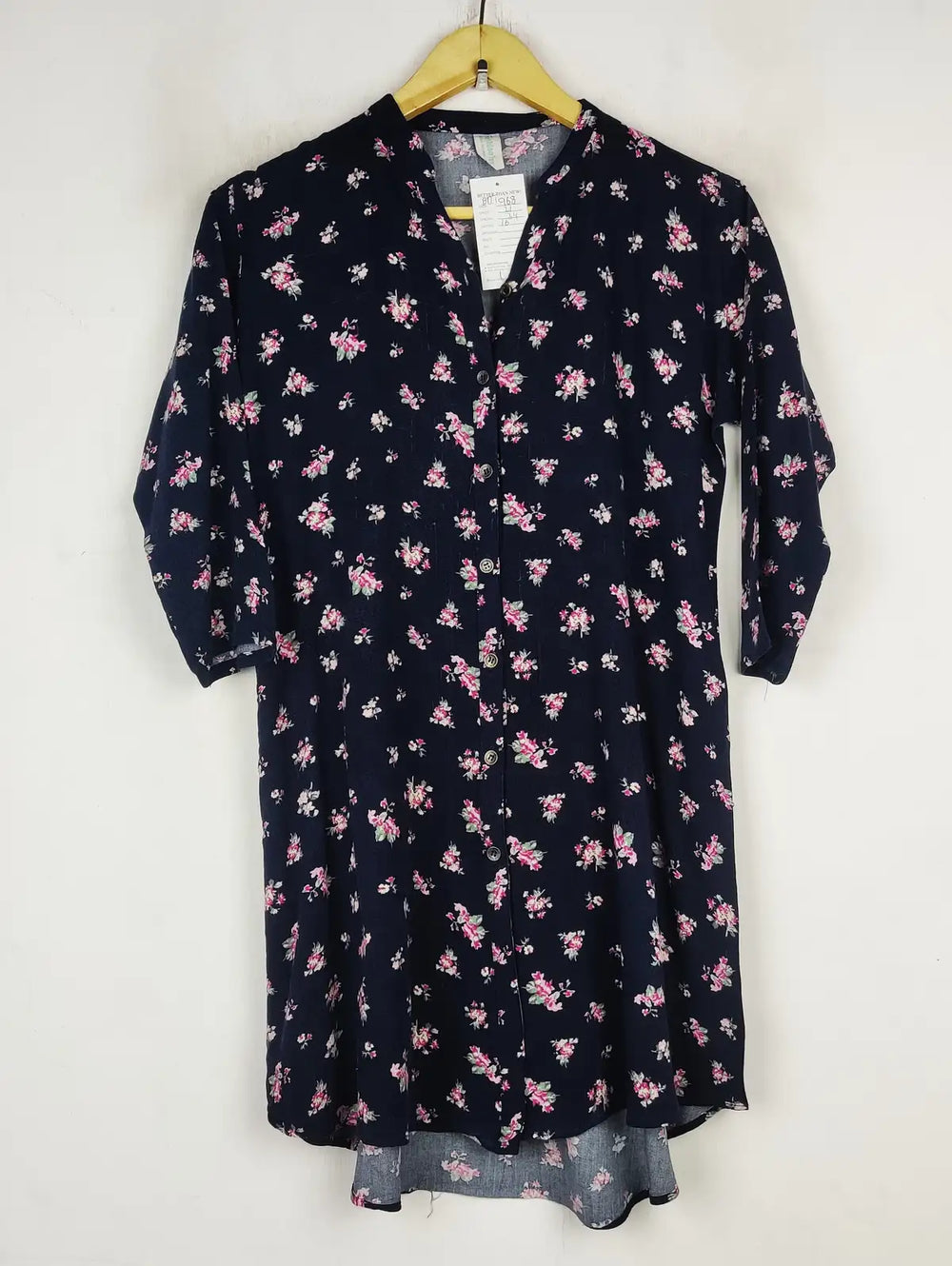 Buy online pre-used pre-loved 100% authentic & Original branded Fashion Tex (BDT-968) available in Pakistan. Top international brands avilable.