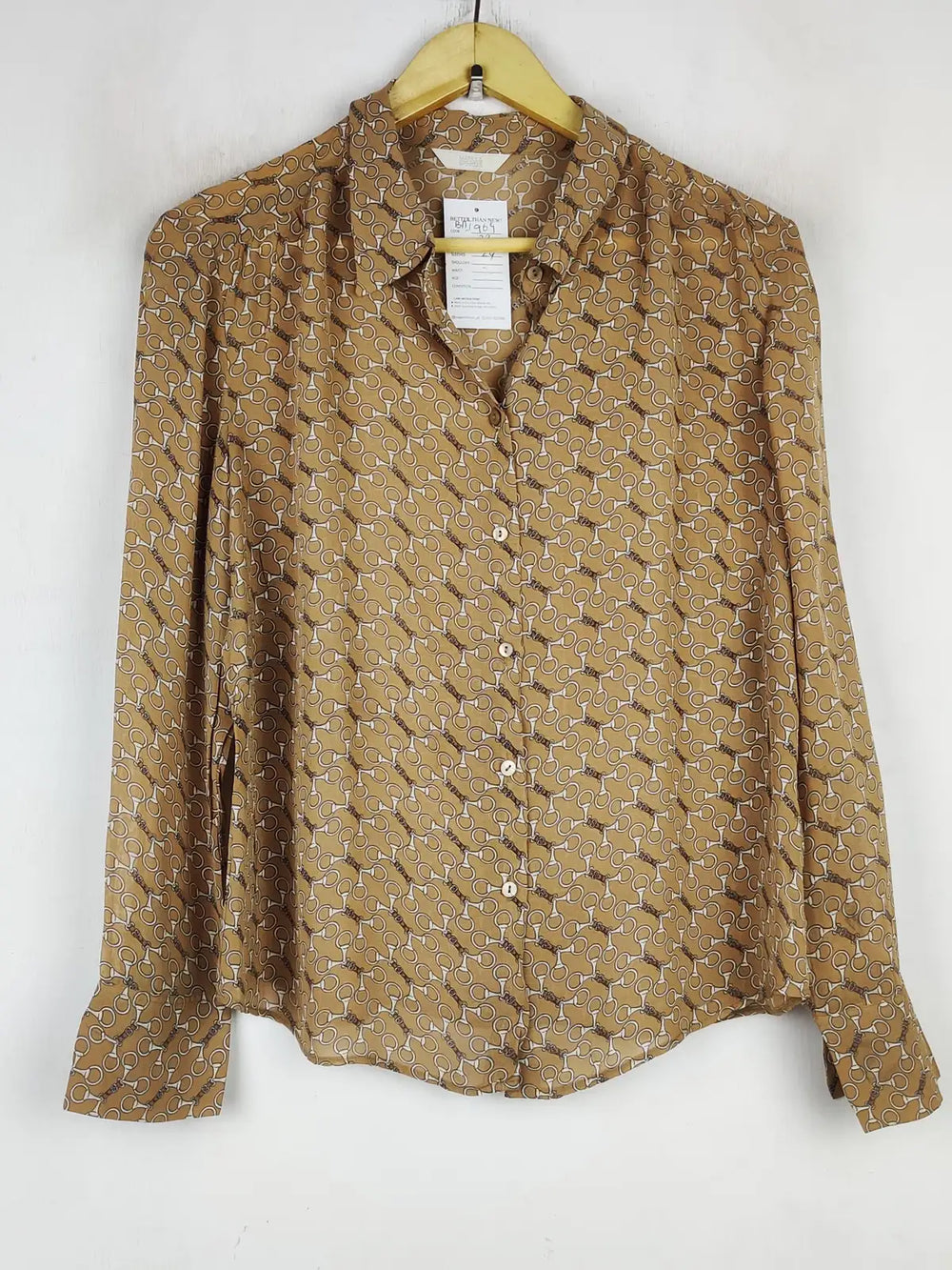 Buy online pre-used pre-loved 100% authentic & Original branded Mark & Spencer (BDT-969) available in Pakistan. Top international brands avilable.