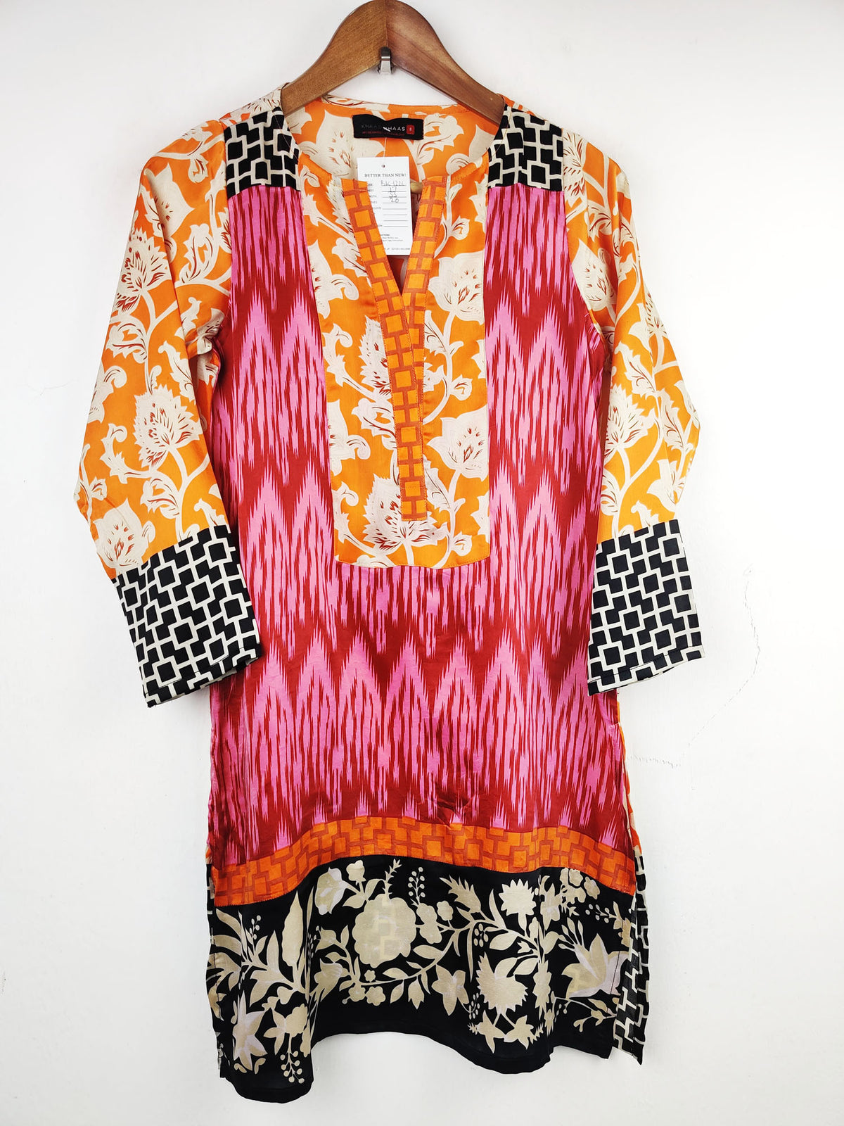 Buy online pre-used pre-loved 100% authentic & Original branded Khaadi Khaas (BK-1226) available in Pakistan. Top international brands avilable.