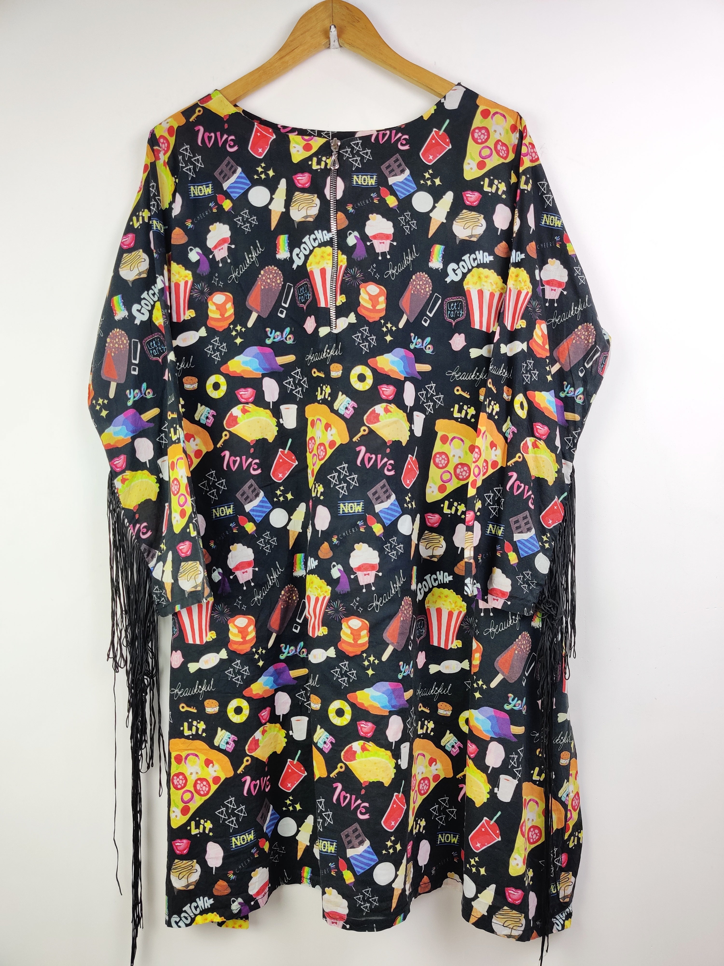 Buy online pre-used pre-loved 100% authentic & Original branded Arora (BK-1262) available in Pakistan. Top international brands avilable.