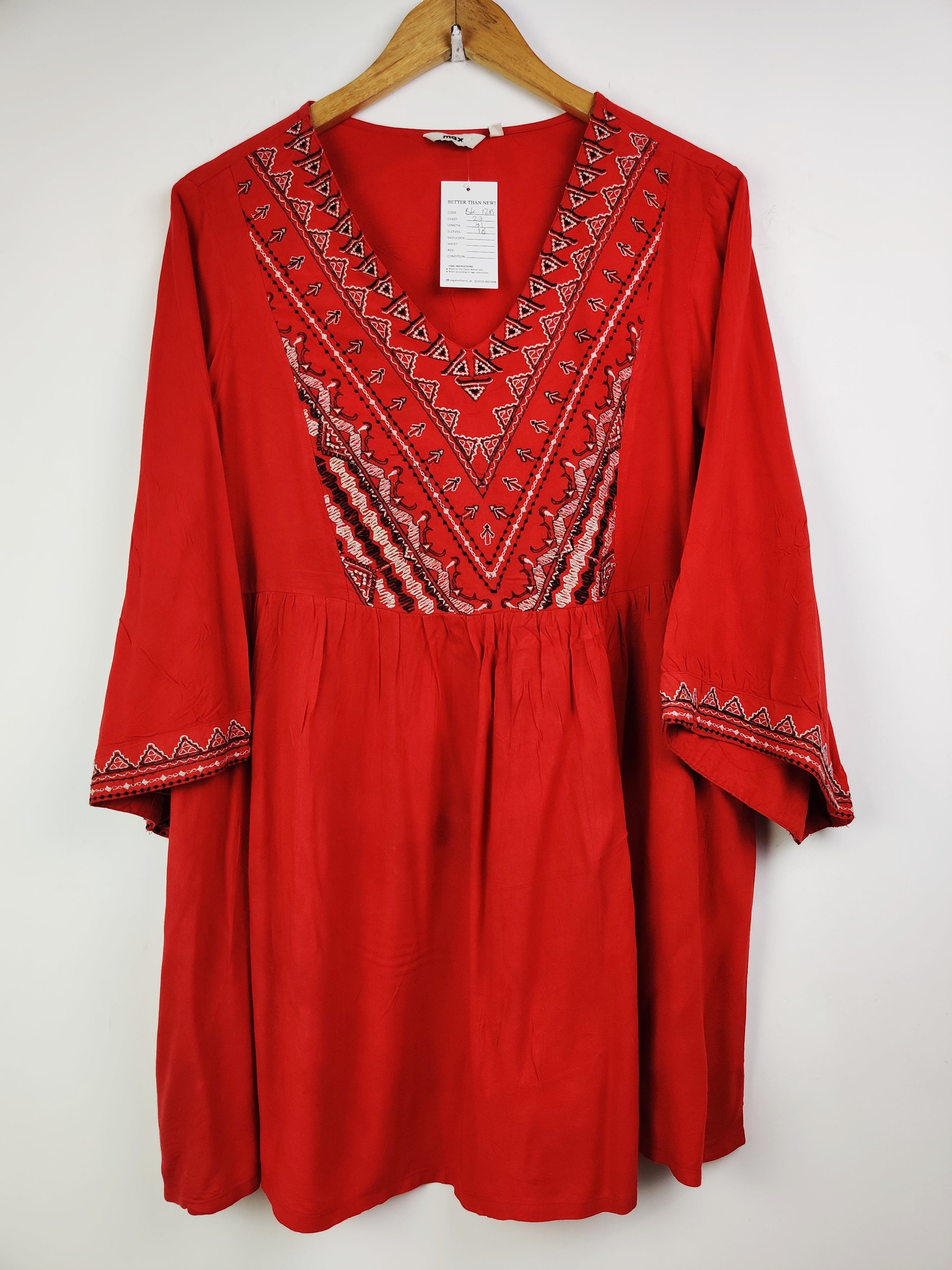 Buy online pre-used pre-loved 100% authentic & Original branded Max (BK-1285) available in Pakistan. Top international brands avilable.