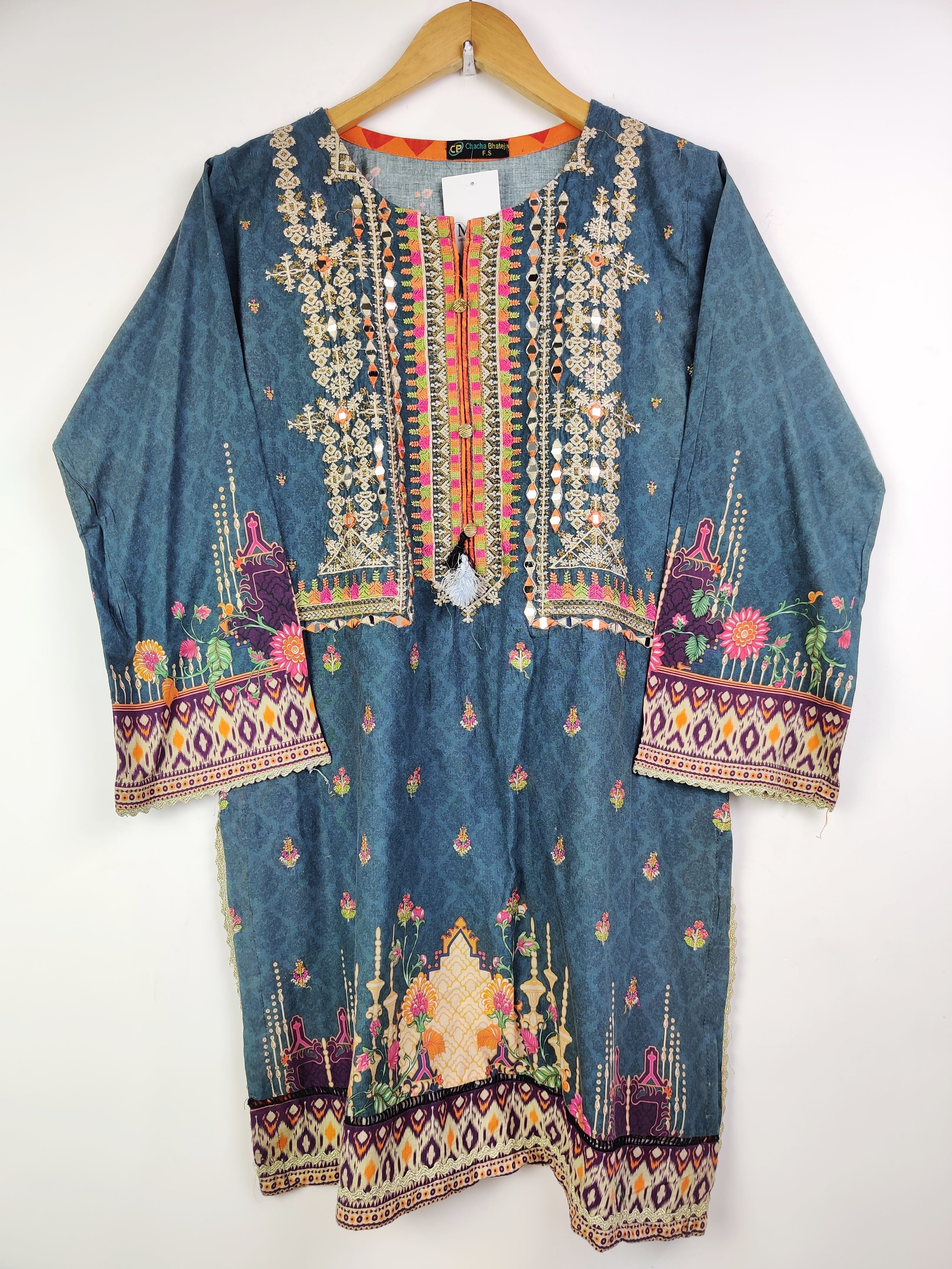 Buy online pre-used pre-loved 100% authentic & Original branded Chacha Bhatija (BK-1325) available in Pakistan. Top international brands avilable.
