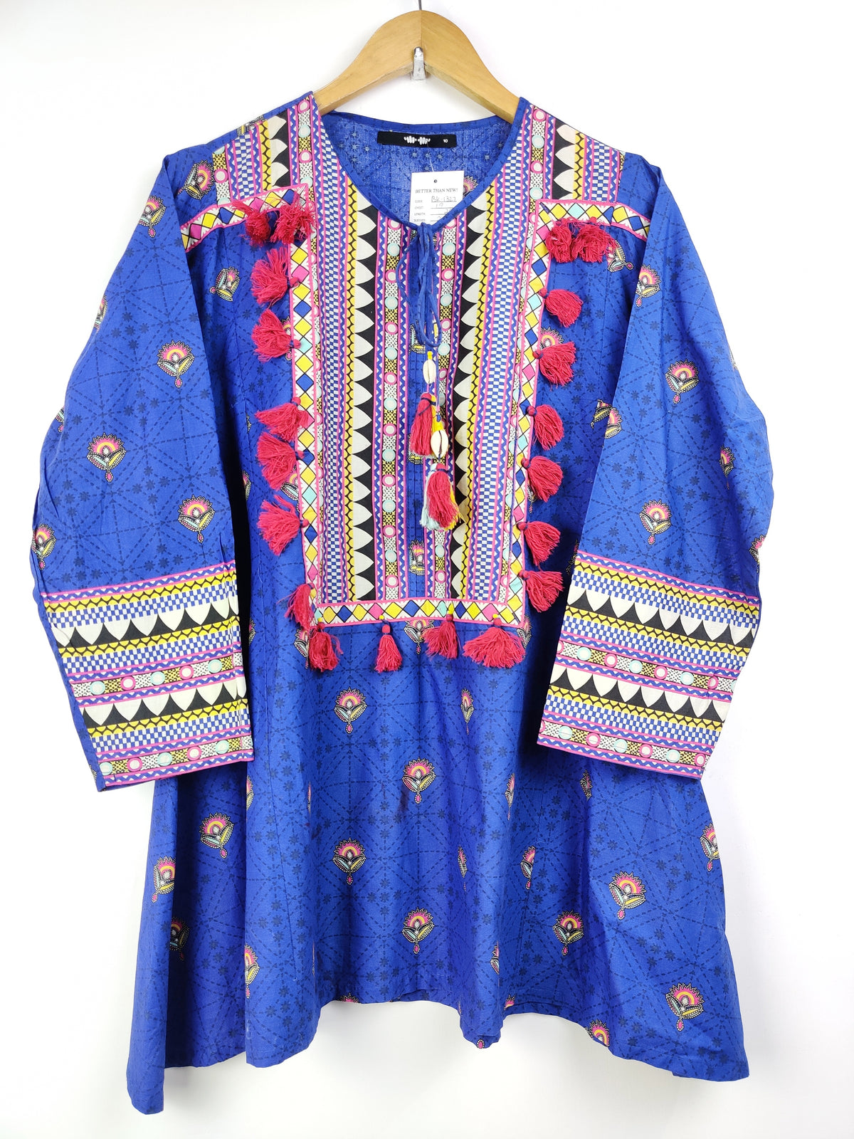 Buy online pre-used pre-loved 100% authentic & Original branded Khaadi (BK-1327) available in Pakistan. Top international brands avilable.