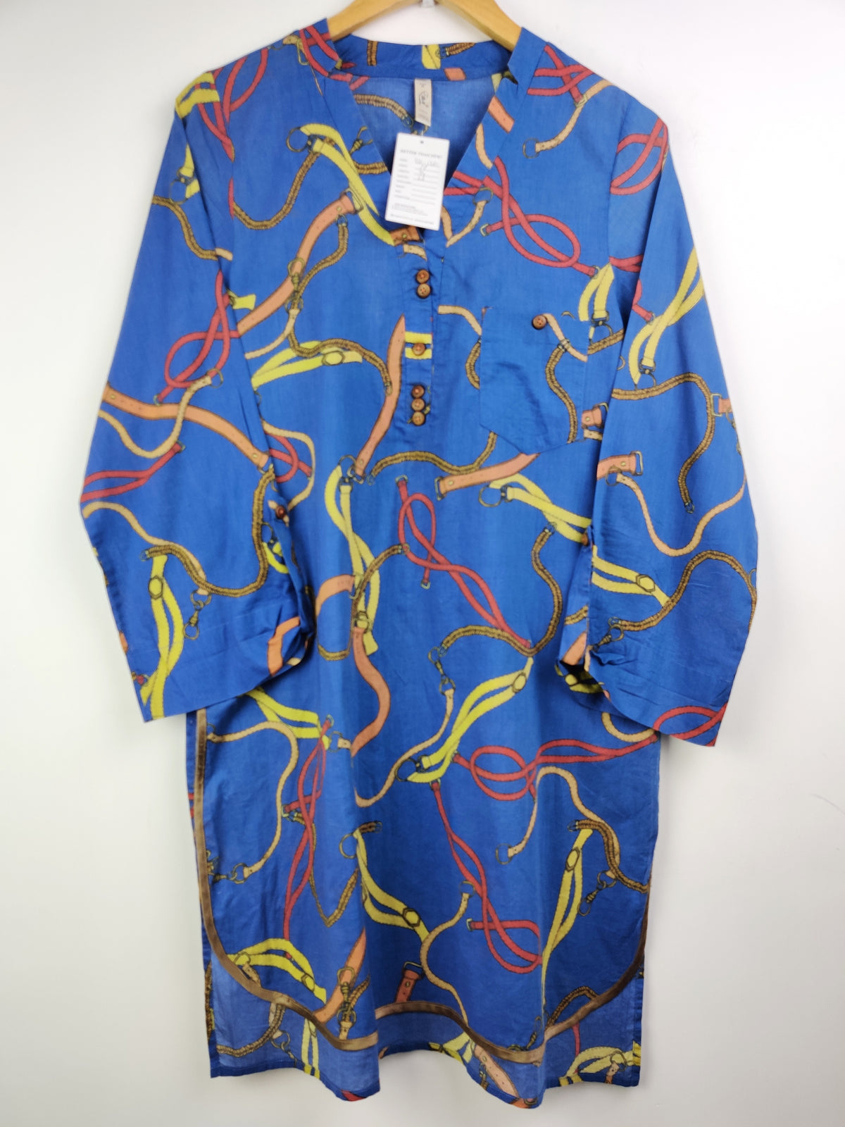 Buy online pre-used pre-loved 100% authentic & Original branded Ethnic (BK-1380) available in Pakistan. Top international brands avilable.