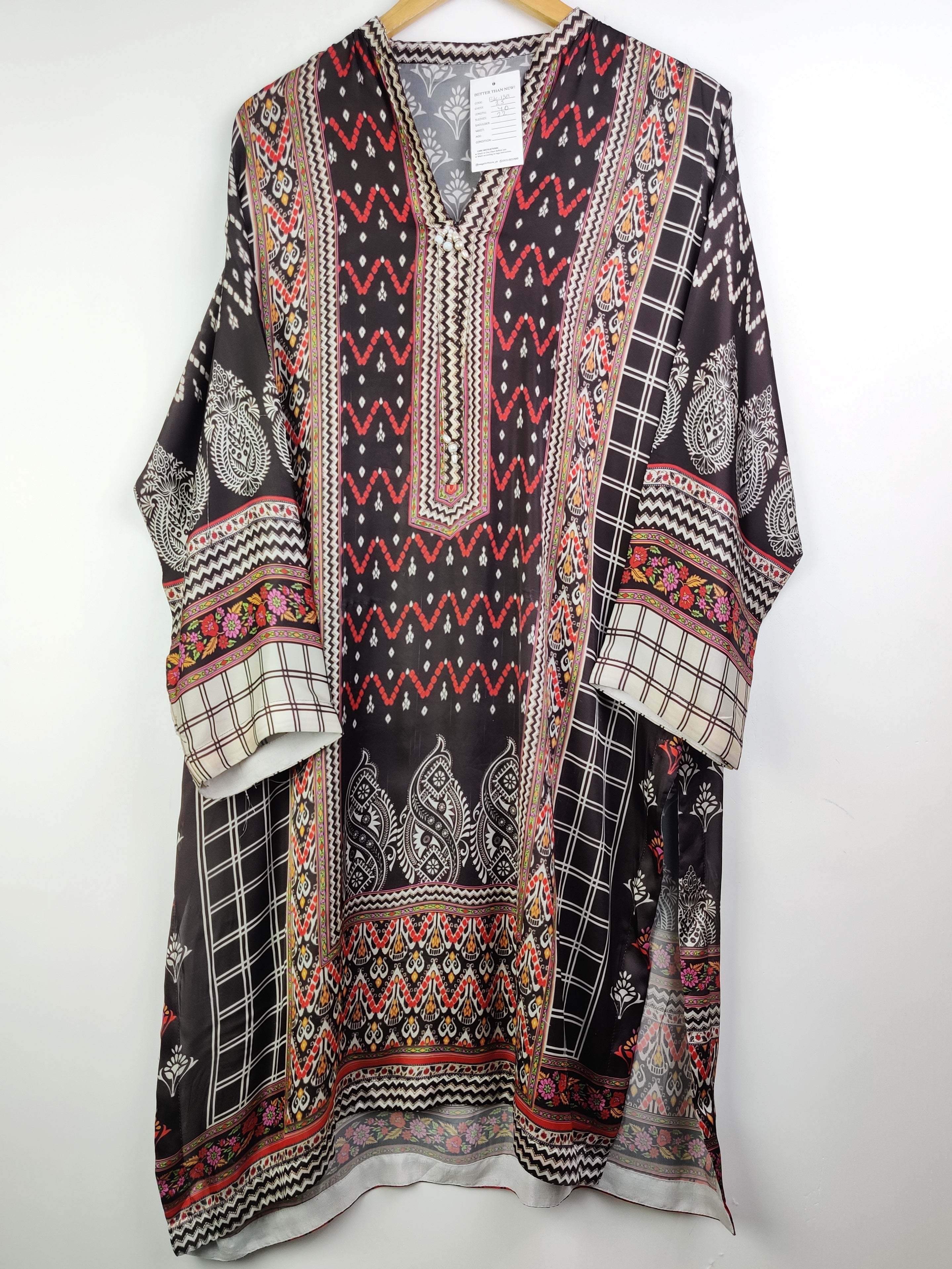 Buy online pre-used pre-loved 100% authentic & Original branded Unknown Brand (BK-1381) available in Pakistan. Top international brands avilable.