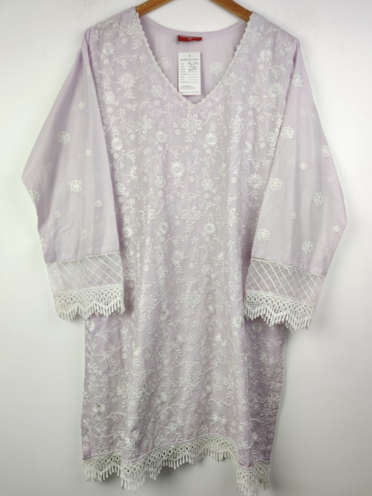 Buy online pre-used pre-loved 100% authentic & Original branded Simrans (BK-1442) available in Pakistan. Top international brands avilable.
