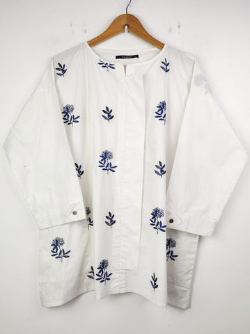 Buy online pre-used pre-loved 100% authentic & Original branded Khaadi (BK-1494) available in Pakistan. Top international brands avilable.