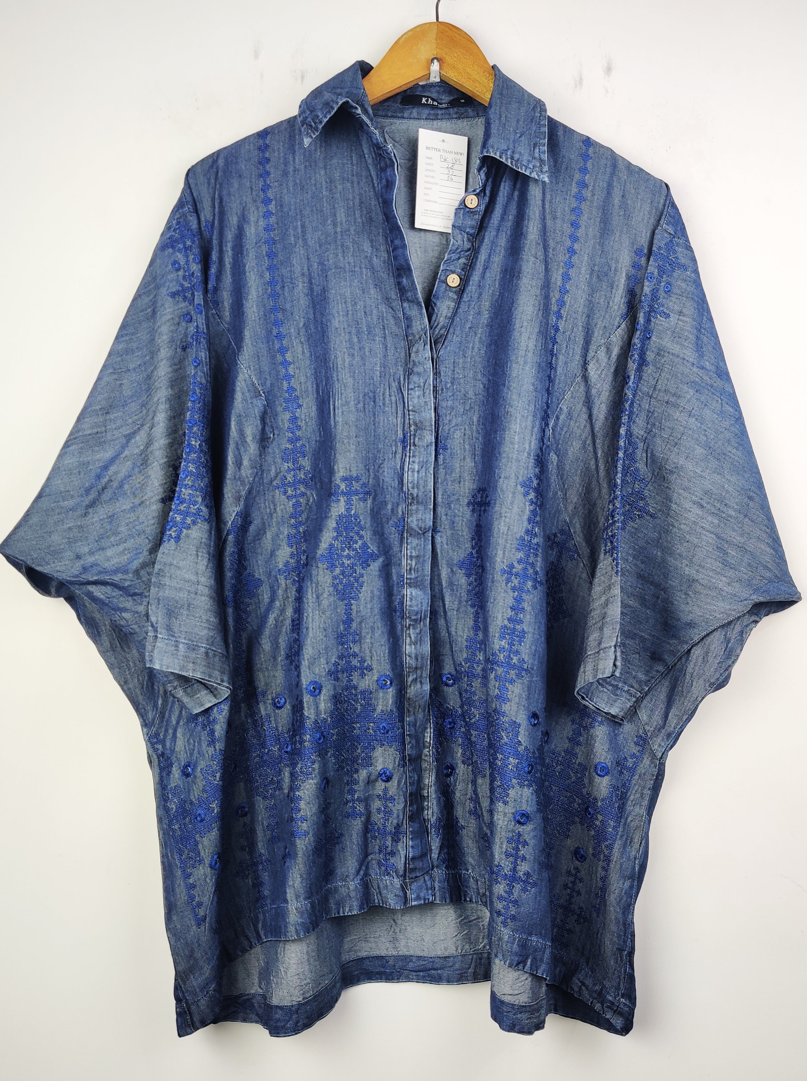 Buy online pre-used pre-loved 100% authentic & Original branded Khaadi (BK-1503) available in Pakistan. Top international brands avilable.