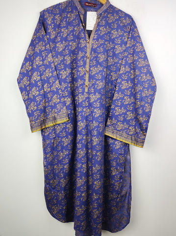 Buy online pre-used pre-loved 100% authentic & Original branded Bin Saeed (BK-1506) available in Pakistan. Top international brands avilable.