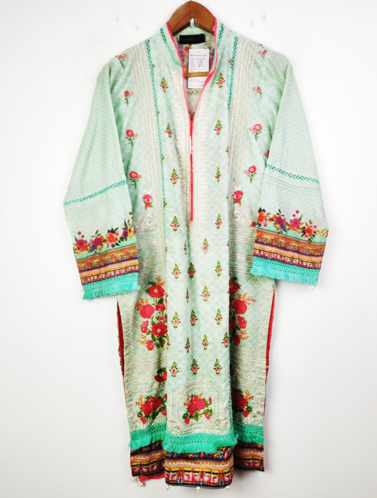 Buy online pre-used pre-loved 100% authentic & Original branded Bin Saeed (BK-1589) available in Pakistan. Top international brands avilable.