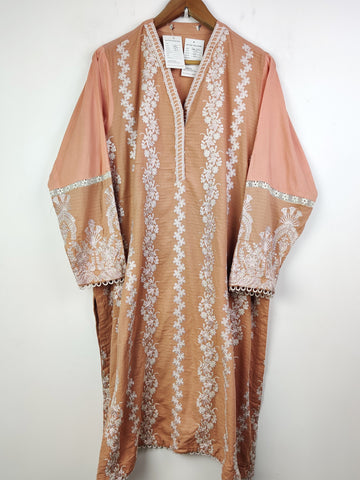 Buy online pre-used pre-loved 100% authentic & Original branded Unknown Brand (BK-1631) available in Pakistan. Top international brands avilable.