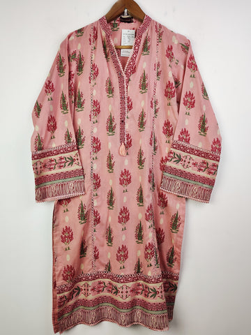 Buy online pre-used pre-loved 100% authentic & Original branded Bin Saeed (BK-1701) available in Pakistan. Top international brands avilable.