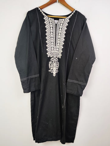 Buy online pre-used pre-loved 100% authentic & Original branded J. (BK-1718) available in Pakistan. Top international brands avilable.